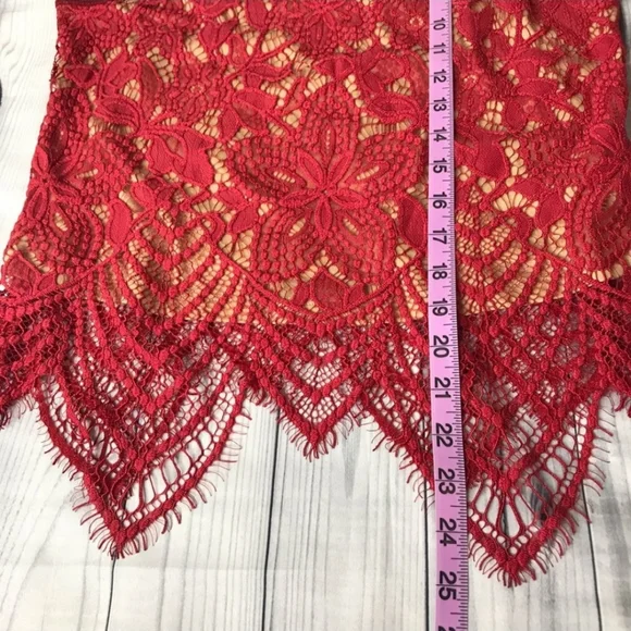 NWT Express crochet racerback tank top - Picture 8 of 9